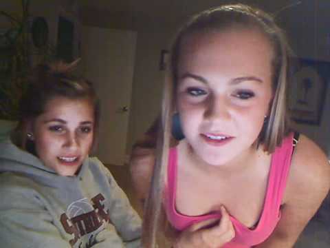One webcam. Две девочки на веб камеру. Киттикамс 11 +. Киттикамс 15 +. Девушка on cam.